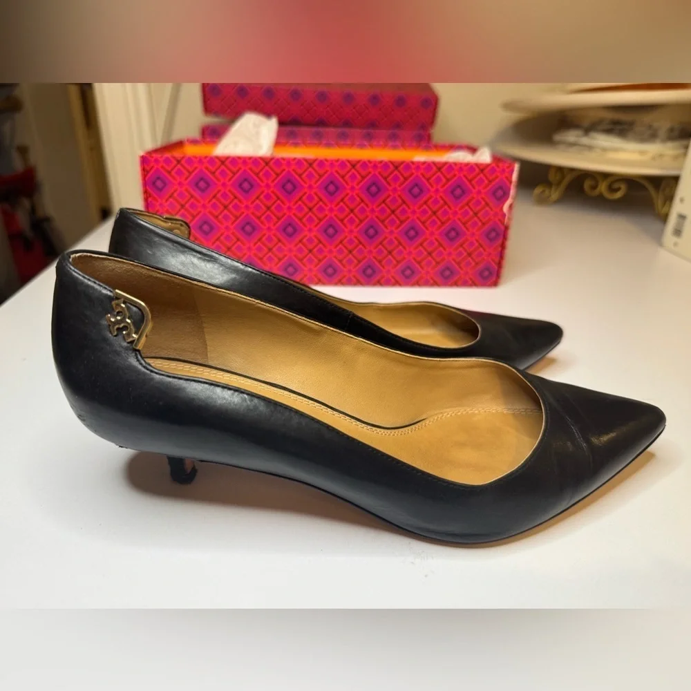 TORY BURCH Elizabeth leather pumps Black Sz 6.5
